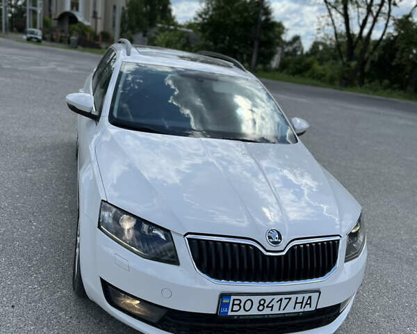 Белый Шкода Октавия, объемом двигателя 1.8 л и пробегом 299 тыс. км за 10600 $, фото 34 на Automoto.ua