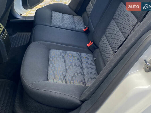 Белый Шкода Октавия, объемом двигателя 1.6 л и пробегом 289 тыс. км за 8300 $, фото 41 на Automoto.ua