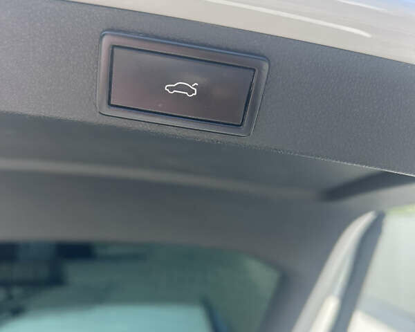 Білий Шкода Октавія, об'ємом двигуна 1.97 л та пробігом 240 тис. км за 11200 $, фото 17 на Automoto.ua