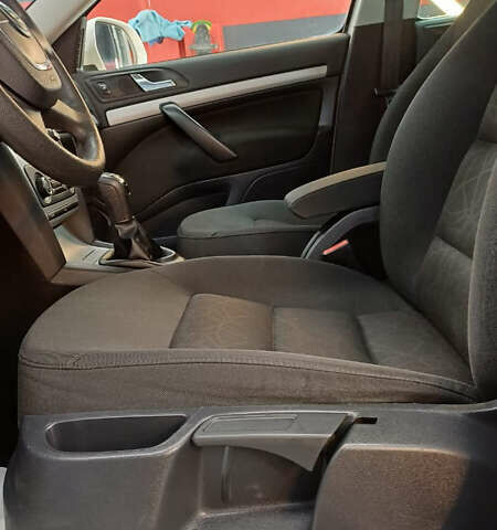 Белый Шкода Октавия, объемом двигателя 0 л и пробегом 167 тыс. км за 7999 $, фото 10 на Automoto.ua