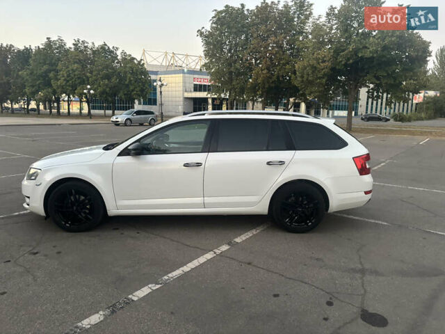 Белый Шкода Октавия, объемом двигателя 1.6 л и пробегом 295 тыс. км за 9990 $, фото 11 на Automoto.ua