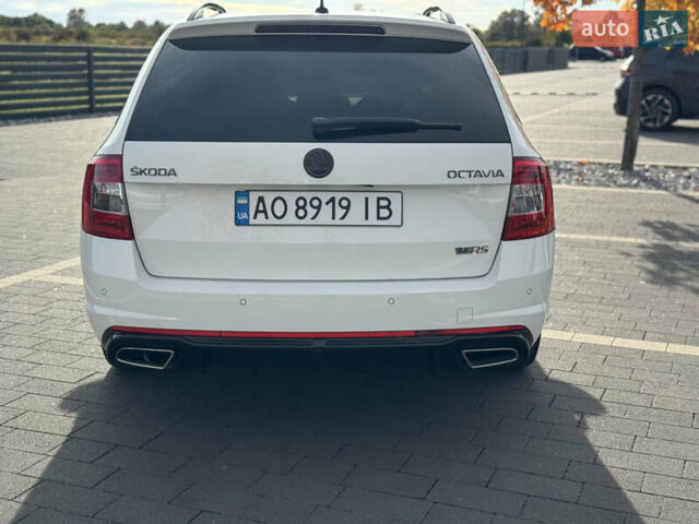 Белый Шкода Октавия, объемом двигателя 2 л и пробегом 320 тыс. км за 12500 $, фото 38 на Automoto.ua