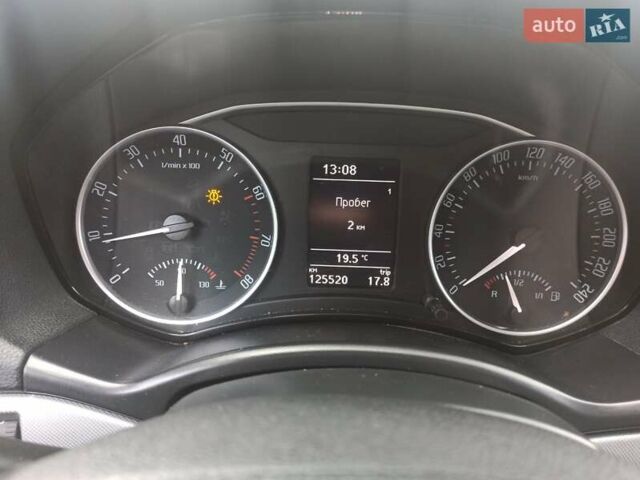 Белый Шкода Октавия, объемом двигателя 1.8 л и пробегом 125 тыс. км за 9900 $, фото 15 на Automoto.ua