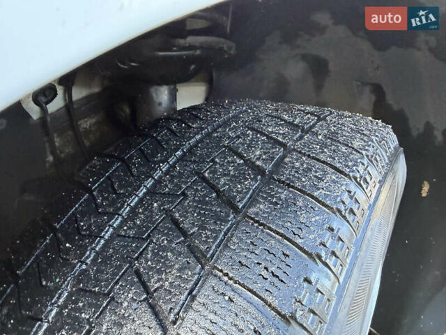 Белый Шкода Октавия, объемом двигателя 1.6 л и пробегом 280 тыс. км за 9500 $, фото 13 на Automoto.ua