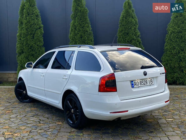 Белый Шкода Октавия, объемом двигателя 1.6 л и пробегом 289 тыс. км за 8300 $, фото 24 на Automoto.ua