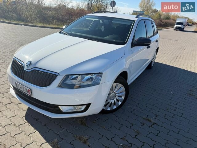 Білий Шкода Октавія, об'ємом двигуна 1.4 л та пробігом 144 тис. км за 9800 $, фото 34 на Automoto.ua