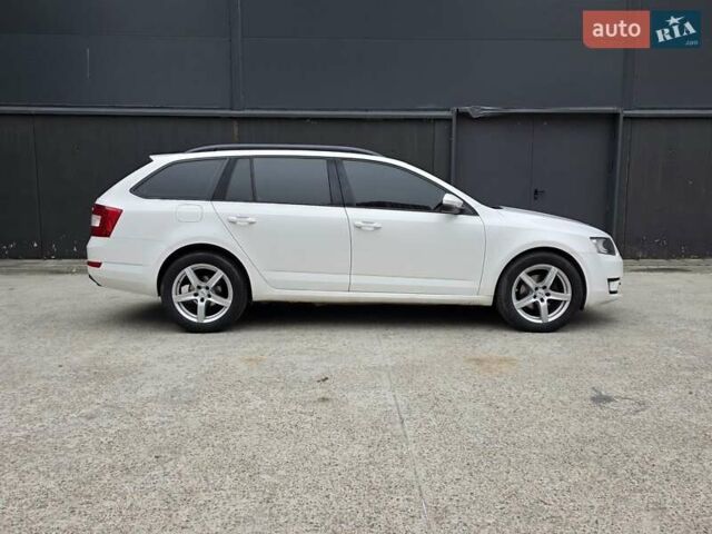 Белый Шкода Октавия, объемом двигателя 1.2 л и пробегом 170 тыс. км за 7200 $, фото 9 на Automoto.ua