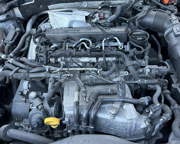 Белый Шкода Октавия, объемом двигателя 1.6 л и пробегом 297 тыс. км за 9100 $, фото 43 на Automoto.ua