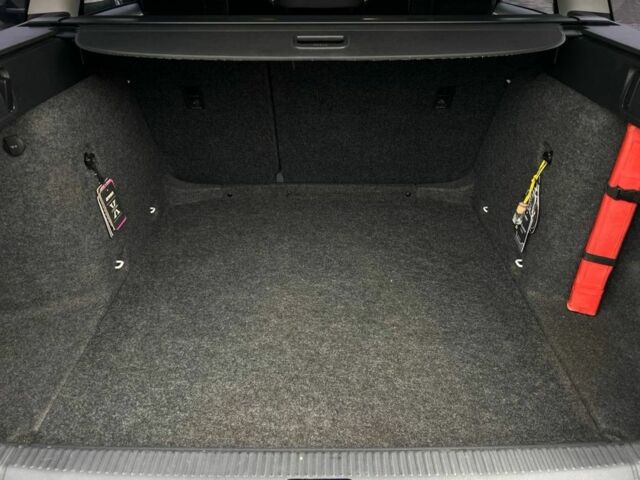 Білий Шкода Октавія, об'ємом двигуна 1.6 л та пробігом 274 тис. км за 8700 $, фото 18 на Automoto.ua