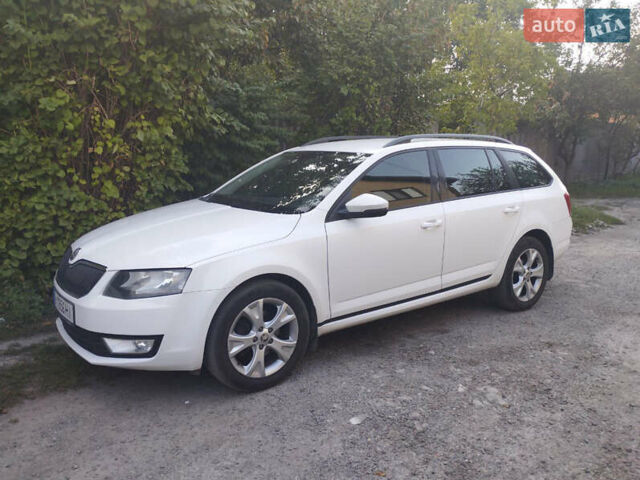 Белый Шкода Октавия, объемом двигателя 1.6 л и пробегом 280 тыс. км за 9500 $, фото 18 на Automoto.ua