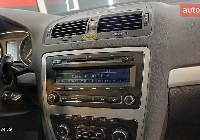 Белый Шкода Октавия, объемом двигателя 0 л и пробегом 167 тыс. км за 8499 $, фото 14 на Automoto.ua