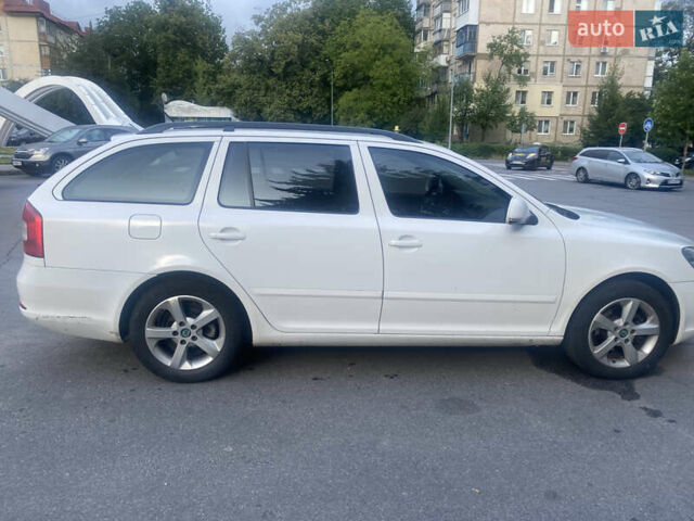 Белый Шкода Октавия, объемом двигателя 1.6 л и пробегом 280 тыс. км за 8500 $, фото 7 на Automoto.ua