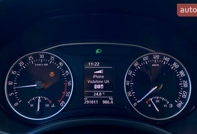 Белый Шкода Октавия, объемом двигателя 1.6 л и пробегом 289 тыс. км за 8300 $, фото 48 на Automoto.ua