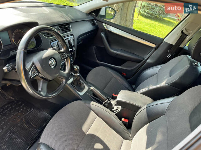 Белый Шкода Октавия, объемом двигателя 1.8 л и пробегом 299 тыс. км за 10600 $, фото 31 на Automoto.ua