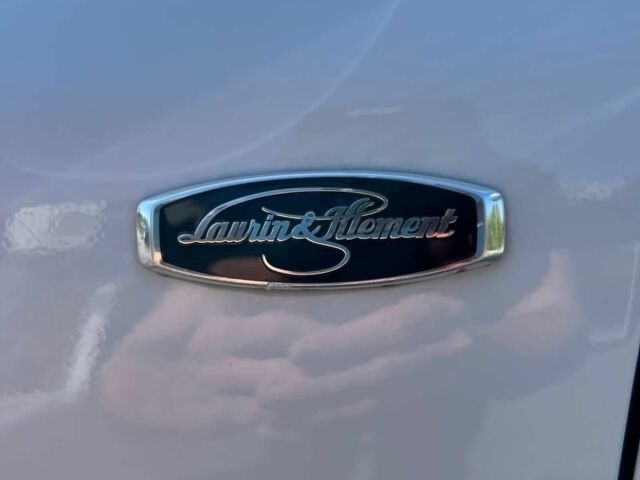 Білий Шкода Октавія, об'ємом двигуна 2 л та пробігом 310 тис. км за 8500 $, фото 9 на Automoto.ua