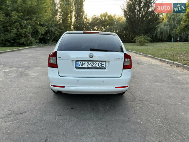 Білий Шкода Октавія, об'ємом двигуна 1.97 л та пробігом 356 тис. км за 10700 $, фото 4 на Automoto.ua