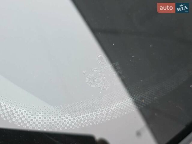 Белый Шкода Октавия, объемом двигателя 1.2 л и пробегом 170 тыс. км за 7200 $, фото 33 на Automoto.ua