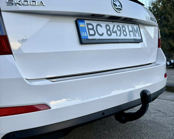 Белый Шкода Октавия, объемом двигателя 1.6 л и пробегом 297 тыс. км за 9100 $, фото 14 на Automoto.ua