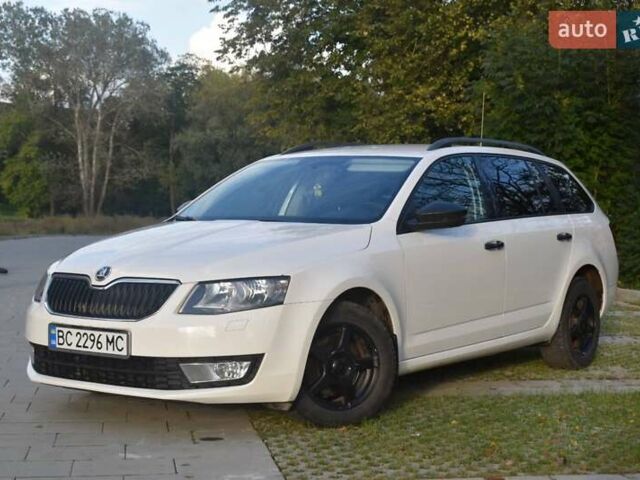 Белый Шкода Октавия, объемом двигателя 1.6 л и пробегом 221 тыс. км за 9900 $, фото 16 на Automoto.ua