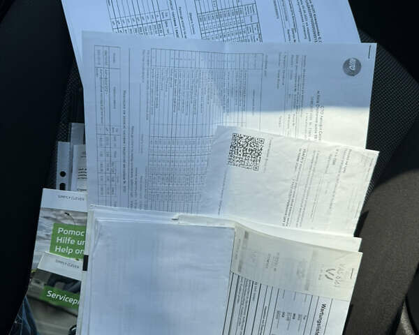 Білий Шкода Октавія, об'ємом двигуна 1.6 л та пробігом 330 тис. км за 10200 $, фото 14 на Automoto.ua