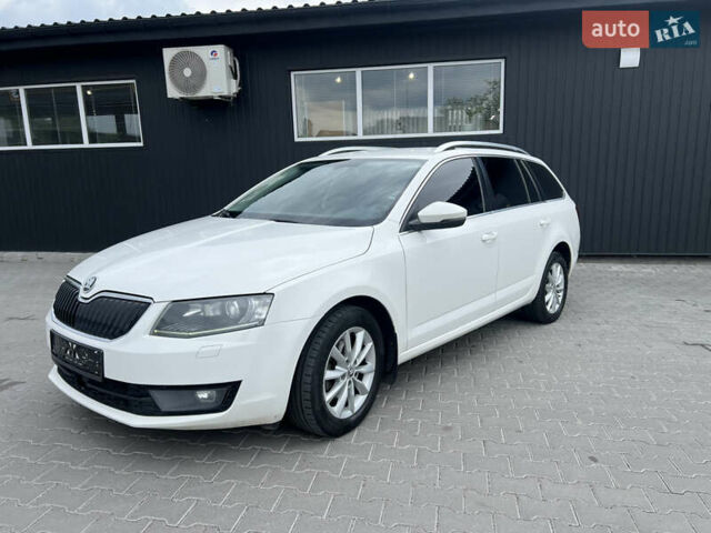 Белый Шкода Октавия, объемом двигателя 1.6 л и пробегом 261 тыс. км за 10400 $, фото 22 на Automoto.ua