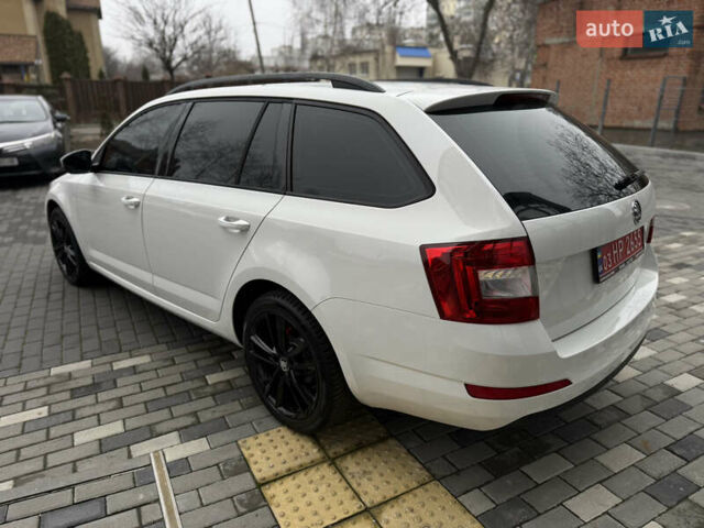 Белый Шкода Октавия, объемом двигателя 1.4 л и пробегом 208 тыс. км за 10000 $, фото 9 на Automoto.ua