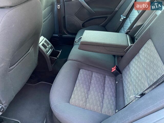 Белый Шкода Октавия, объемом двигателя 1.4 л и пробегом 260 тыс. км за 8500 $, фото 17 на Automoto.ua