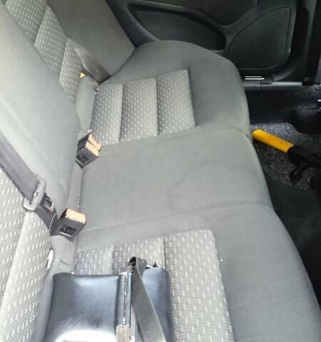 Білий Шкода Октавія, об'ємом двигуна 1.6 л та пробігом 295 тис. км за 7777 $, фото 15 на Automoto.ua