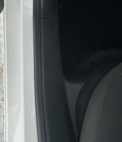 Белый Шкода Октавия, объемом двигателя 0 л и пробегом 167 тыс. км за 8999 $, фото 85 на Automoto.ua