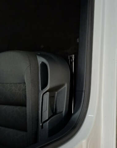 Белый Шкода Октавия, объемом двигателя 0 л и пробегом 167 тыс. км за 7999 $, фото 30 на Automoto.ua