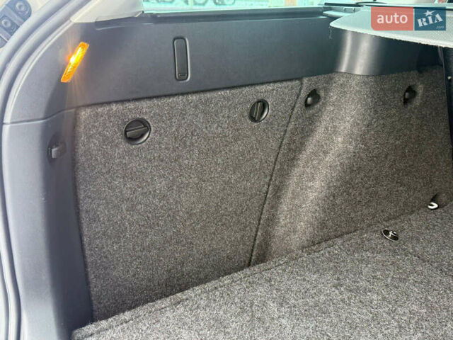 Белый Шкода Октавия, объемом двигателя 0 л и пробегом 167 тыс. км за 8999 $, фото 73 на Automoto.ua