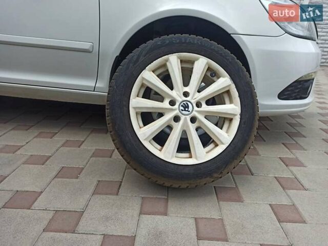 Белый Шкода Октавия, объемом двигателя 1.8 л и пробегом 125 тыс. км за 9900 $, фото 3 на Automoto.ua