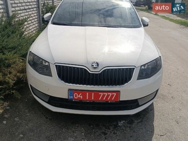 Белый Шкода Октавия, объемом двигателя 2 л и пробегом 223 тыс. км за 11799 $, фото 3 на Automoto.ua