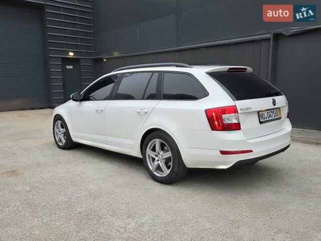 Белый Шкода Октавия, объемом двигателя 1.2 л и пробегом 170 тыс. км за 7200 $, фото 13 на Automoto.ua