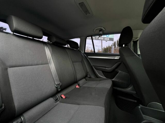 Білий Шкода Октавія, об'ємом двигуна 1.6 л та пробігом 274 тис. км за 8700 $, фото 17 на Automoto.ua
