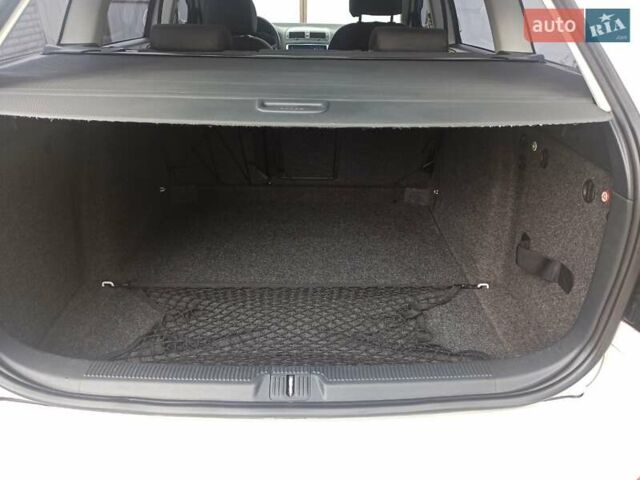 Белый Шкода Октавия, объемом двигателя 1.8 л и пробегом 125 тыс. км за 9900 $, фото 10 на Automoto.ua