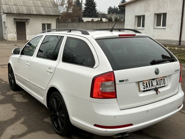 Белый Шкода Октавия, объемом двигателя 2 л и пробегом 148 тыс. км за 4200 $, фото 5 на Automoto.ua