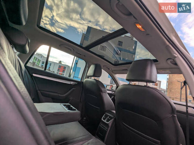 Белый Шкода Октавия, объемом двигателя 1.6 л и пробегом 338 тыс. км за 10399 $, фото 82 на Automoto.ua