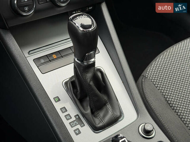 Білий Шкода Октавія, об'ємом двигуна 1.6 л та пробігом 204 тис. км за 11299 $, фото 58 на Automoto.ua