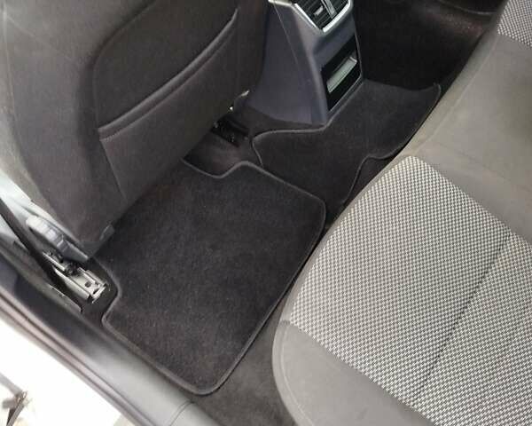 Шкода Октавия 2014 в Казатине на Automoto.ua Белый Шкода Октавия, объемом двигателя 1.97 л и пробегом 199 тыс. км за 11500 $, фото 40 на Automoto.ua