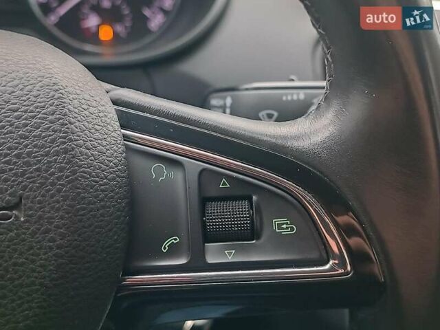 Білий Шкода Октавія, об'ємом двигуна 2 л та пробігом 328 тис. км за 8990 $, фото 19 на Automoto.ua