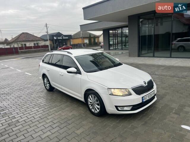 Белый Шкода Октавия, объемом двигателя 1.97 л и пробегом 310 тыс. км за 10950 $, фото 11 на Automoto.ua