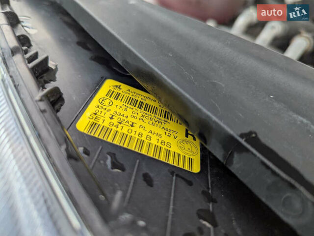 Белый Шкода Октавия, объемом двигателя 1.6 л и пробегом 338 тыс. км за 10399 $, фото 92 на Automoto.ua