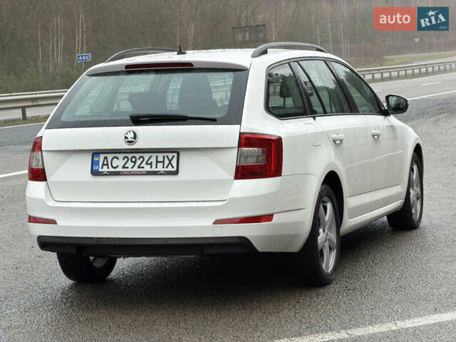 Білий Шкода Октавія, об'ємом двигуна 1.6 л та пробігом 204 тис. км за 11299 $, фото 7 на Automoto.ua