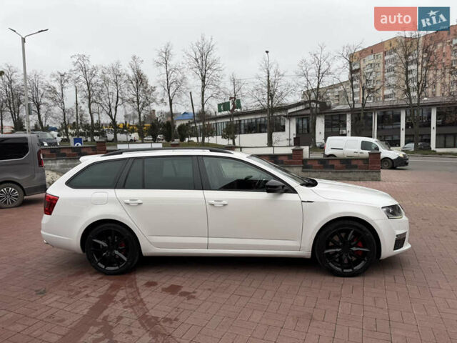 Белый Шкода Октавия, объемом двигателя 2 л и пробегом 230 тыс. км за 15300 $, фото 15 на Automoto.ua
