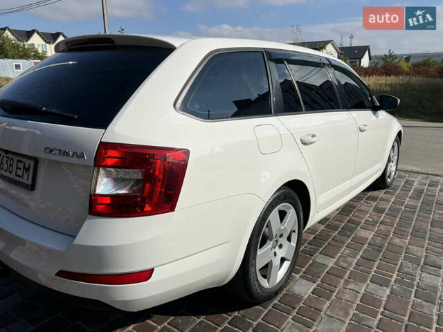 Білий Шкода Октавія, об'ємом двигуна 1.6 л та пробігом 248 тис. км за 10700 $, фото 28 на Automoto.ua