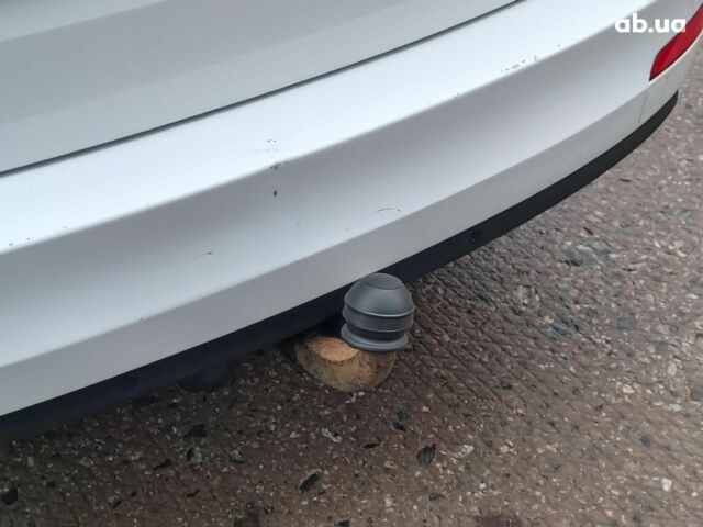 Білий Шкода Октавія, об'ємом двигуна 2 л та пробігом 328 тис. км за 8990 $, фото 10 на Automoto.ua