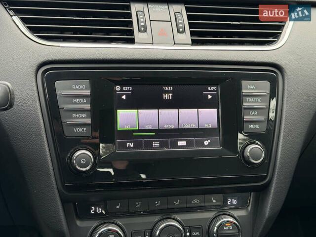 Білий Шкода Октавія, об'ємом двигуна 1.6 л та пробігом 204 тис. км за 11299 $, фото 54 на Automoto.ua