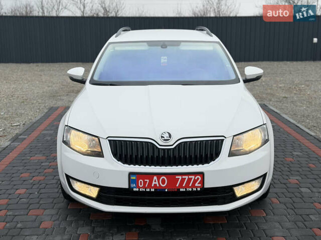 Белый Шкода Октавия, объемом двигателя 1.6 л и пробегом 250 тыс. км за 10700 $, фото 11 на Automoto.ua