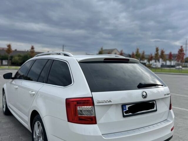 Белый Шкода Октавия, объемом двигателя 1.6 л и пробегом 260 тыс. км за 11200 $, фото 5 на Automoto.ua